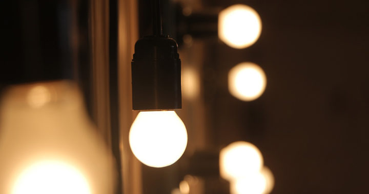 LED Lamps vs. Fluorescent Lamps: Which One Is Better?