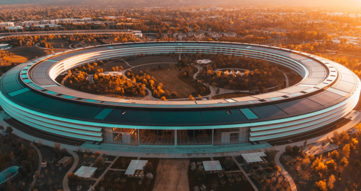 The CSR Strategy of Apple