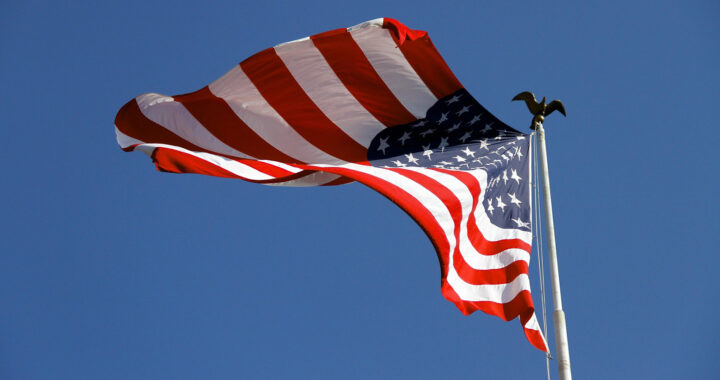 July 2025 Poll: Republicans Stay Positive, Democrats Self‑Critical